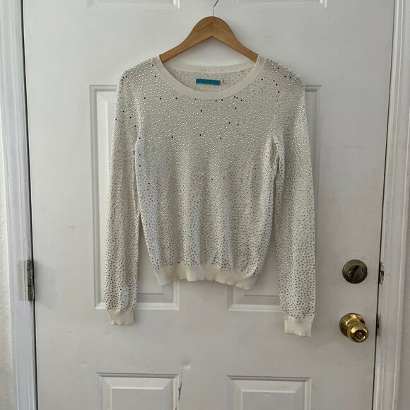 Alice & Oliva Woman's Rhinestone Cashmere Blend Cream Pull-over Sweater Sz Med - Picture 2 of 12